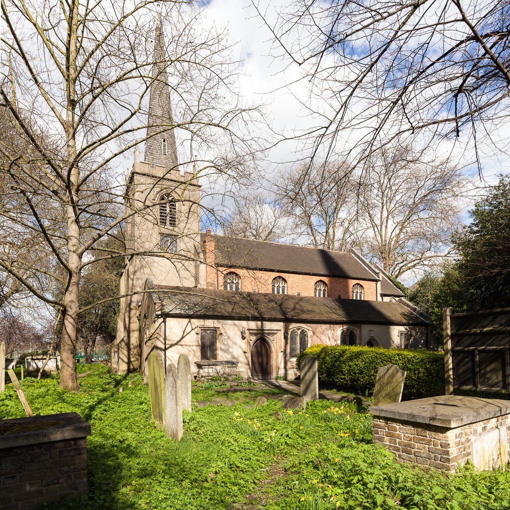 theoldchurchN16's tweet photo. The church is set well back from the road, which makes it a convenient, quiet space for rehearsals and recordings: https://t.co/WqPQp9GHDD #londonrecording #albumrecording https://t.co/hyYmMzUoLV