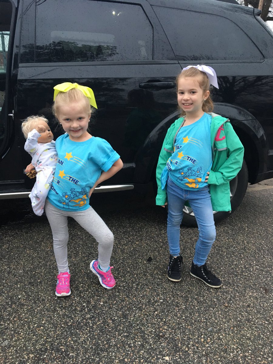 JamieThieman's tweet photo. My two babies banning the r-word in Franklin County this morning! #FCSbanstherword https://t.co/o7OByjsnZu