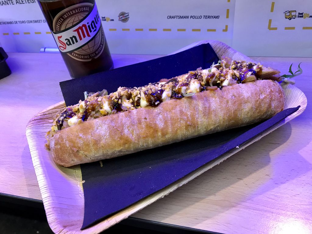 Foodtruckya's tweet photo. Octavo plato de #CookingTheStreet por David Atero de #CraftsmanFoodTruck en #FTforum. #foodtrucks #hostelería #concurso #recetas https://t.co/oKulM5sVhq