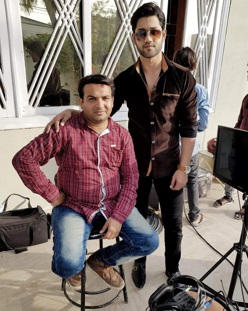 Asadbutt0077's tweet photo. #OnSet #ActorLife #NewCharacter #NewSet
#NasirWali #Allunit #PlayBoy #ARY #ComingSoon
#Project #DKR #IdreamEntertainment.....................A~B https://t.co/GFU1BrJEQH
