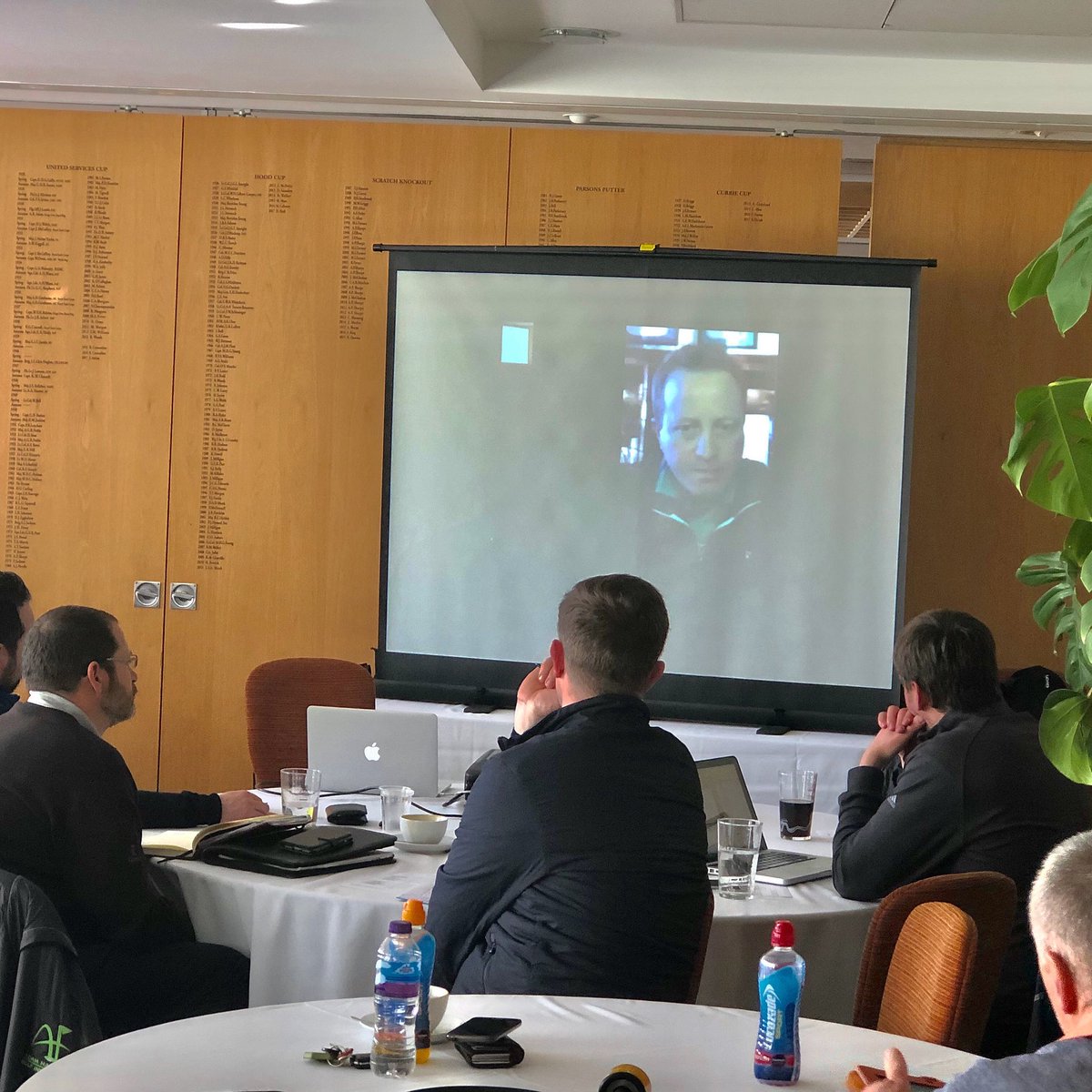 georgeporter4's tweet photo. Great to have @PlaneTruthGolf #ChrisOconnell speaking at #COPS18 https://t.co/nWvxsRnFRW