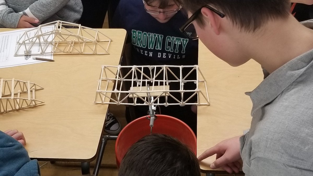 BrownCitySTEM's tweet photo. #BREAKINGBRIDGES https://t.co/hwYZBoo4KA