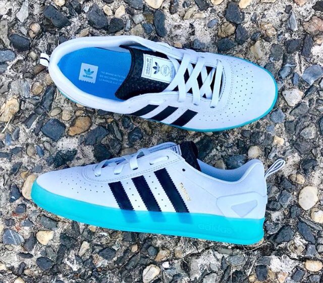BlackSheepNC's tweet photo. 💦 Surprise restock on the @PALACELONDON x @adidasUS #PalacePro Fairfax Edition. FREE shipping in US. https://t.co/eTqpZJciEQ https://t.co/49tx6telsz