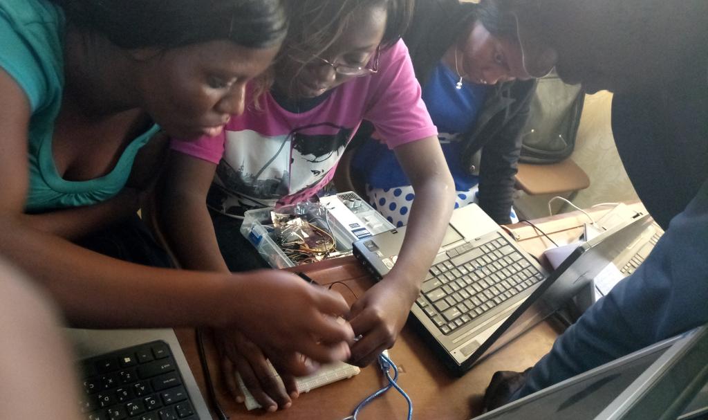 IZANE Gaétan tweet media