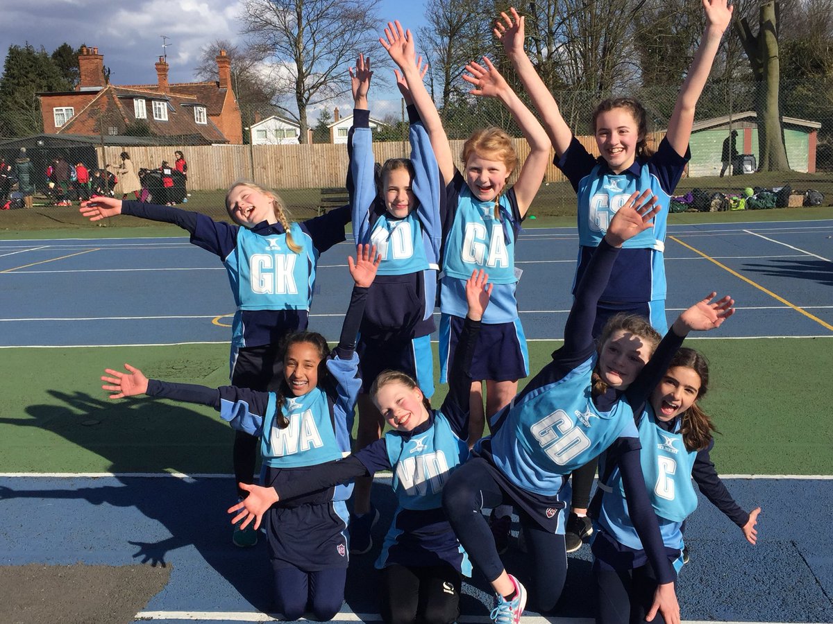 orchardhs's tweet photo. Yayyyyy 3rd place in the IAPS regionals!! #goohs #iapsnetball https://t.co/qBUWWugJhn
