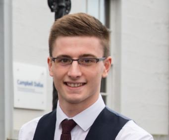 CampbellDallas's tweet photo. .@YourAAT is the 1st step for our school leavers. Finlay, Perth “I do find it surreal that I have a career at the age of 18 and could be a Chartered Accountant by 22, however I have no doubts that I have made the correct decision in taking this route.” #ScotAppWeek18 #YOYP2018 https://t.co/oq6gws6VDv