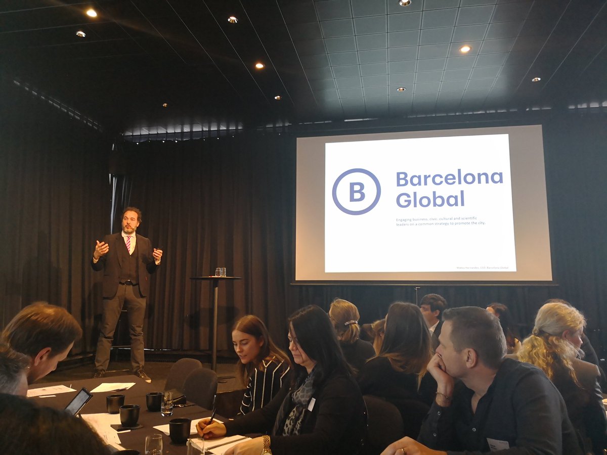 dolivauribe's tweet photo. Mateu Hernández @BarcelonaGlobal discussing how #Barcelona is attracting and retaining global talent. Passing from the post card to the business card. #NPBC18 https://t.co/LD6QGfQ3Z0