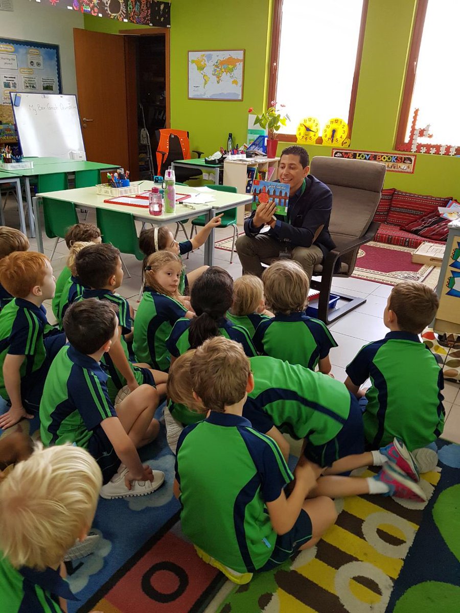 GISArabic's tweet image. Inviting parents to join their children reading in their Arabic native language to share their favorite book with Arabic B classes in grade one #gcsbookweek #behappybegcs @GCSPYPG1