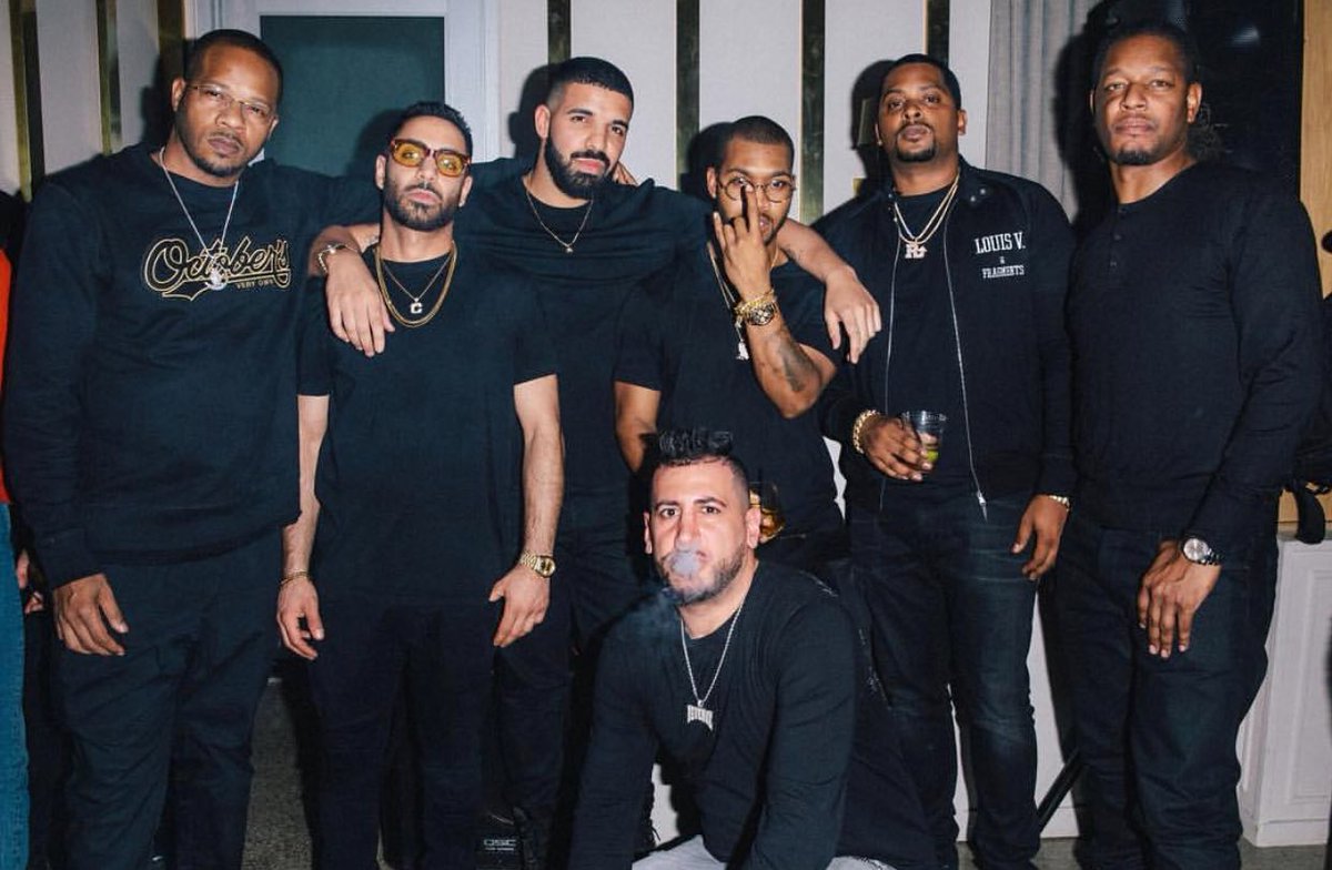 shikhar099's tweet photo. @Drake @FrencHMonTanA 😍😍😍 https://t.co/qCoo6a3Bbg