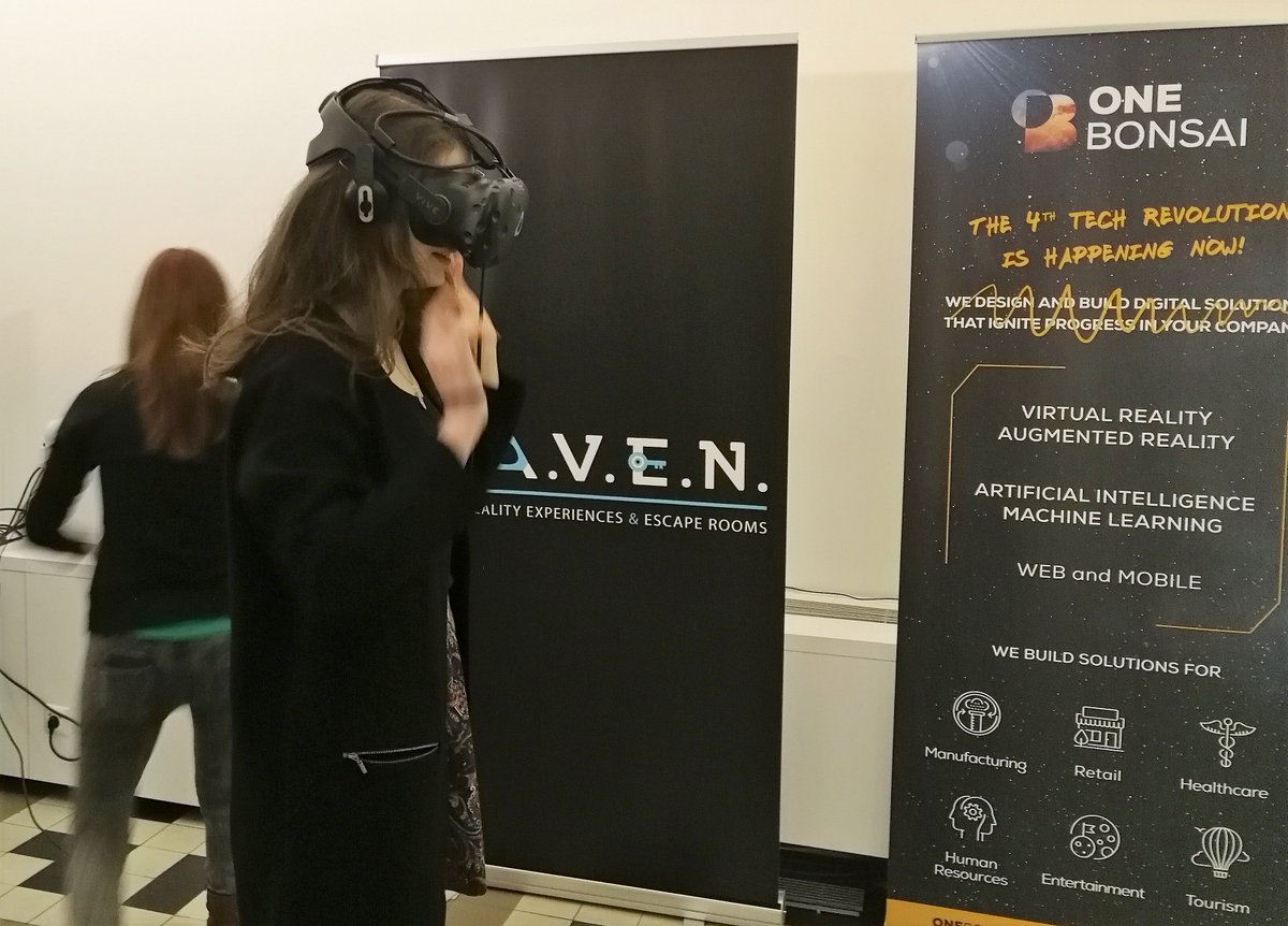 One_Bonsai's tweet image. We talked #LocationBasedVR , we tried out #demos. Such fun! @digityser @ravenzaventem