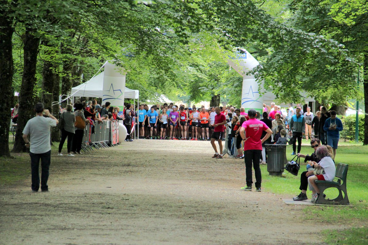 Kigosport's tweet photo. NEW! Holidayrun | Running - Marche Nordique | De 2 à 12km | Ligny-en-Barrois - Meuse, France | 30 Juin 2018 https://t.co/7eDntxtZSY https://t.co/PRF1Vz5NtJ