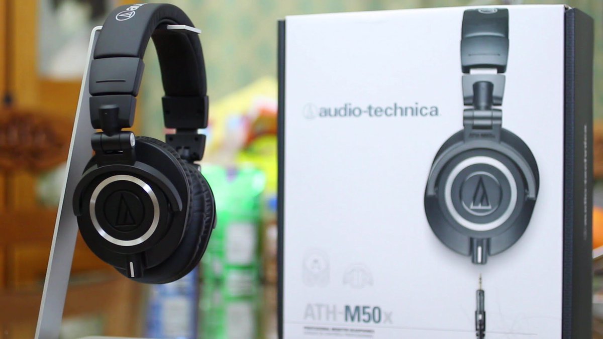 Techno_Guru_'s tweet photo. Looking for a great set of headphones for music production. Check out the ATH-MX50x. It is recommended by many professional sound engineers. You can find multiple reviews surfacing all over the internet. 
#musicproduction #headphones #technoguru #techno https://t.co/NMjNmYoY10
