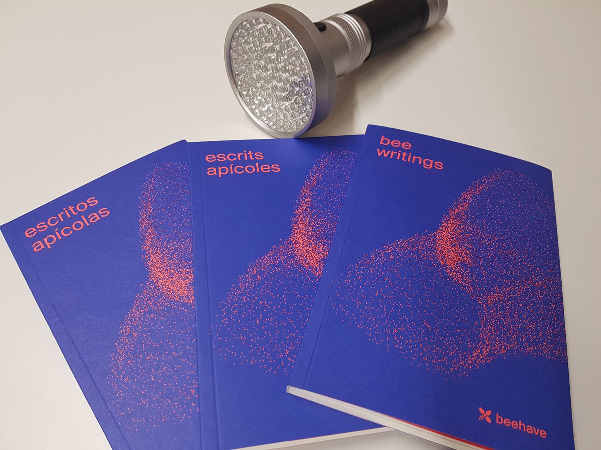 fundaciomiro's tweet photo. Acceptem el repte, @MuseuNac_Cat! Ens sumem a la iniciativa #LibrosDeMuseos 📚🏛️amb la publicació d’assajos de #beehaveBCN, que amaga una sorpresa pensada per l’espectre de visió de les abelles: https://t.co/ZT4nMHpA1o Nominem a @cececebe @fundaciotapies @MACBA_Barcelona https://t.co/SkQCCIBxPZ