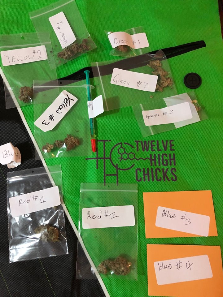 ShatterizerVape's tweet photo. Thank You #MOMCup2018 & #Congrats: https://t.co/Xppf6vkenl @12HCMagazine @Tamarijuana @The420RadioShow #TwelveHighChicks #vapefam https://t.co/21r07GNvlv