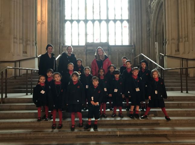 thomassclapham's tweet photo. Our budding MPs and Prime Ministers in the Lower School had a wonderful time at the Houses of @UKParliament today! https://t.co/FlvFe0CfBT
