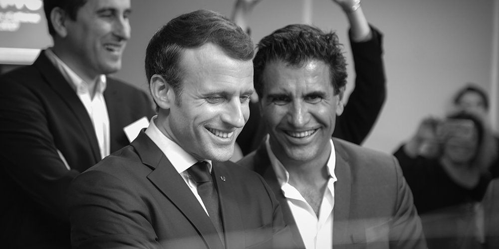 #MomentFort Nous avons eu le plaisir d'accueillir hier le #Président <a href="/EmmanuelMacron/">Emmanuel Macron</a>. Cette visite était l'occasion idéale pour annoncer la réalisation de notre nouveau siège social par <a href="/ateliersjnouvel/">Jean Nouvel</a> dans le futur Technopôle #Agen-Garonne. #LotEtGaronne #digital