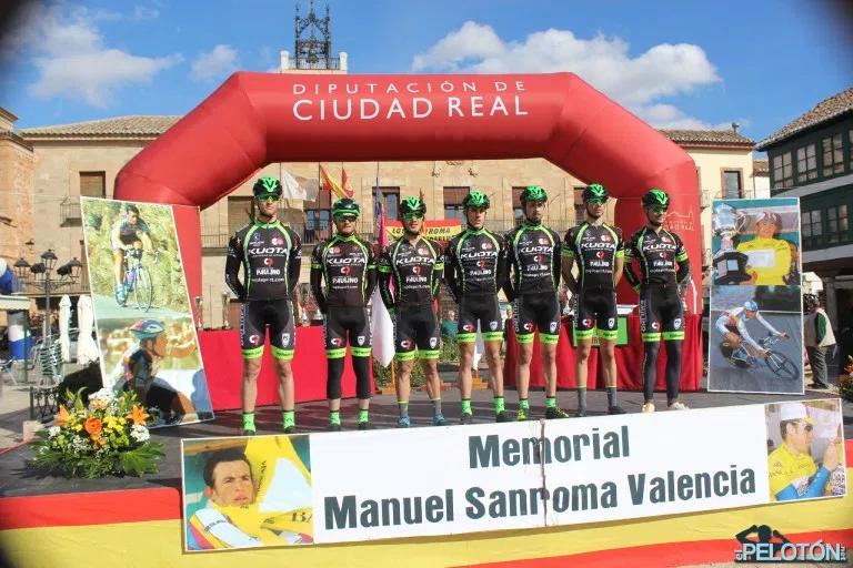 ElPeloton's tweet photo. El @SpcaTeam peleará por superarse en 2018. Análisis del conjunto ovetense: https://t.co/4g1Z3SXJiE
Foto: @AlvaroCycling. https://t.co/XBLQYaomqf