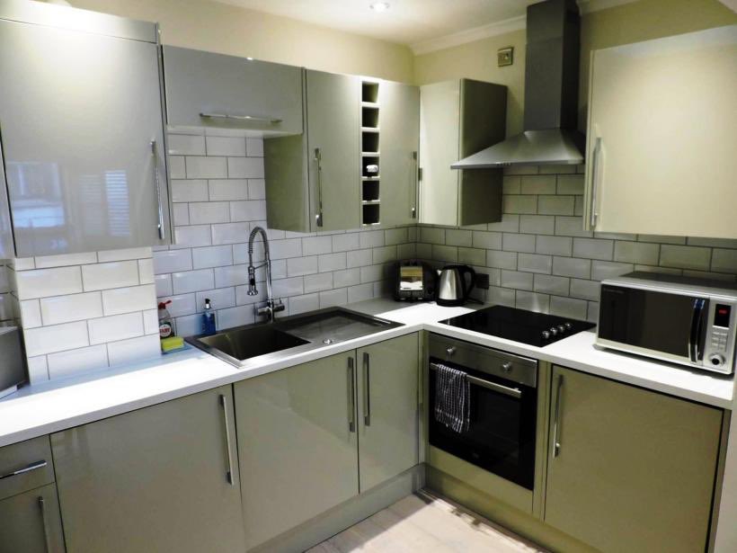 Want to live in the city! Come and meet the team <a href="/Leaderslaines/">Leaders North Laine</a> Leaders North Laine! 

leaders.co.uk/properties/112…