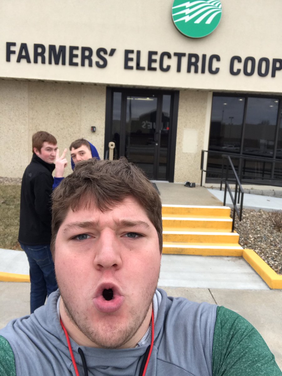 WalkerGraves3's tweet photo. #industrytour #FEC #extracredit https://t.co/jBXTywgBSa