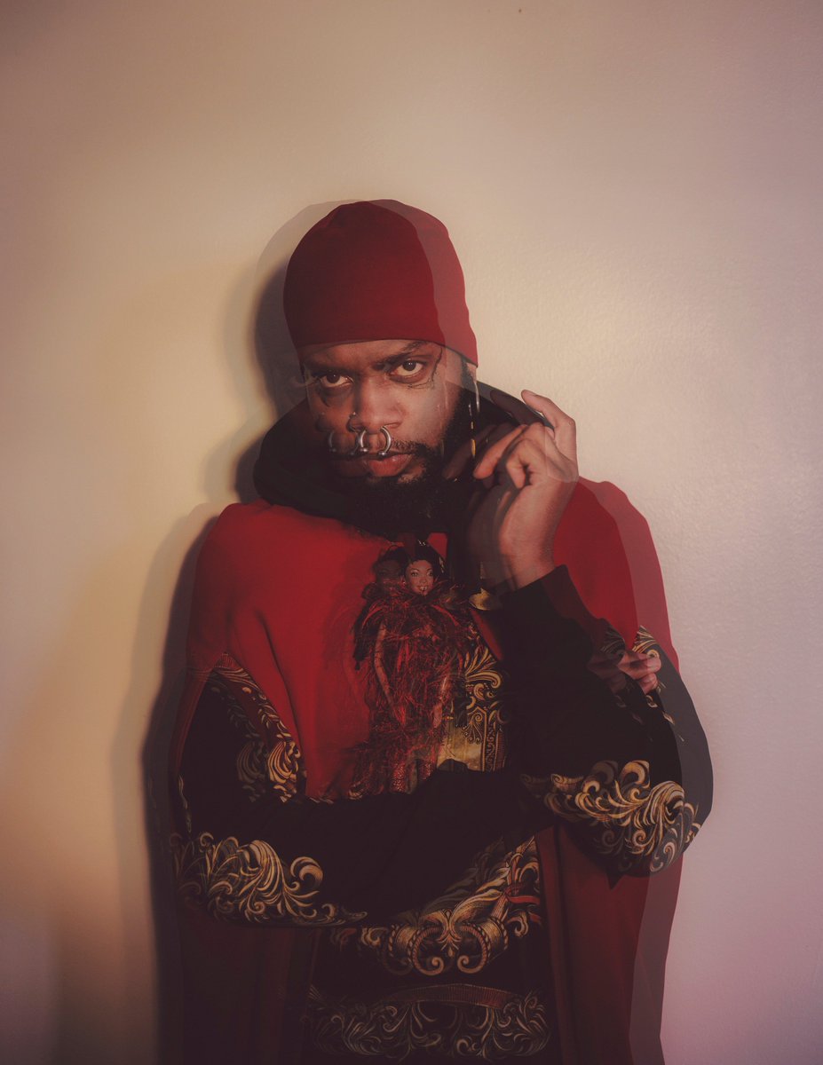 thefader's tweet photo. .@serpentwithfeet's goth optimism has made fans of everyone from @bjork to @tydollasign. #FADER112
https://t.co/nnenewtsPZ https://t.co/eme3BF8ere