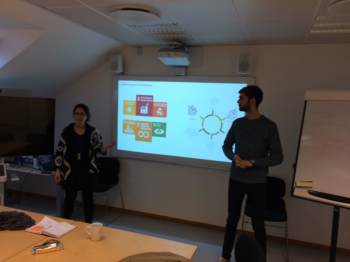 rajiv_VB's tweet photo. @teamnanoscreen from @AarhusUni hard at work - as we pitch practice practice practice.... here’s wishing Them all the best as they leave for the @hultprize regionals in London tomorrow. https://t.co/ccbaUbGtQU