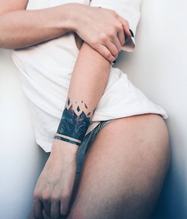 tattoosource's tweet photo. Follow @instainkedgram for amazing tattoos!

Tattoo by @vt_tattoo

#tattoo #ink #tattoos #inked #art #tattooartist #tattooed #girlswithtattoos #tattooart #tattoolife #tattooflash #bodyart #instatattoo #tattoodesign #inkedup #drawing #tattoogirl https://t.co/BMcOgUK9Gg