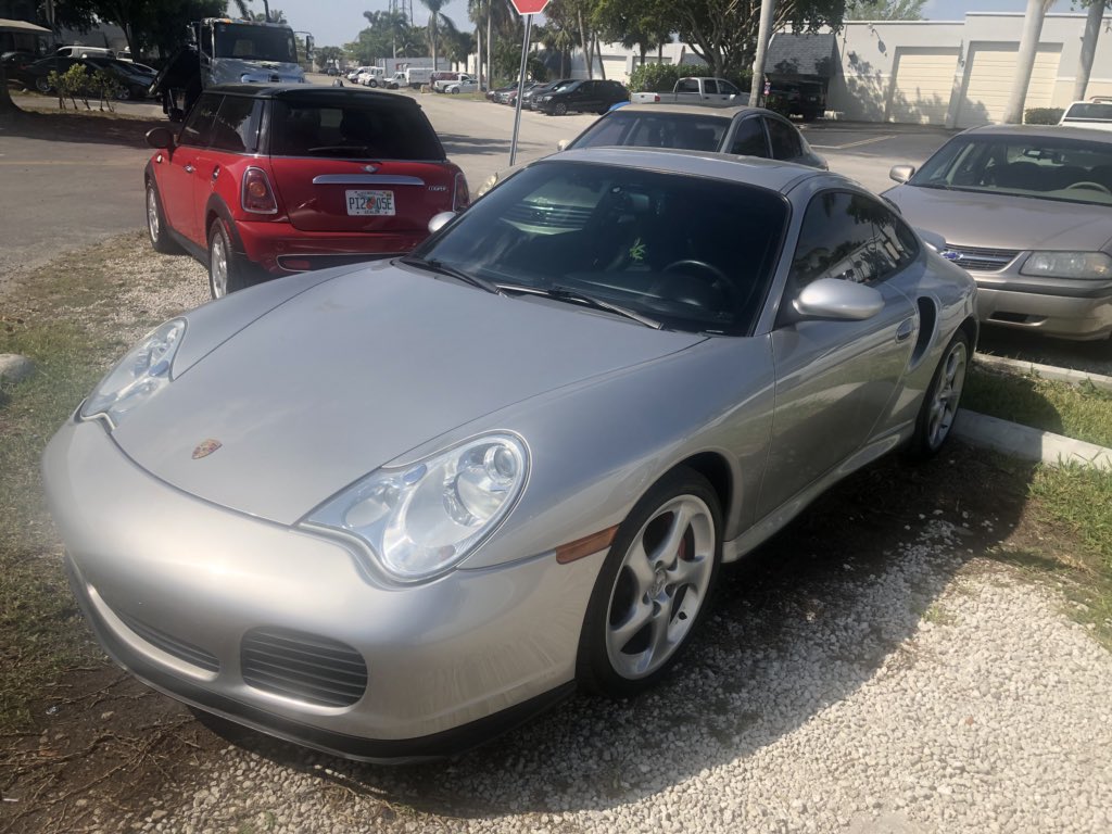 PrestigeKendall's tweet photo. For sale 2001 Porsche 911 Turbo with only 10,800 miles. DM me (serious inquiries only) https://t.co/o2MYdNCl7S