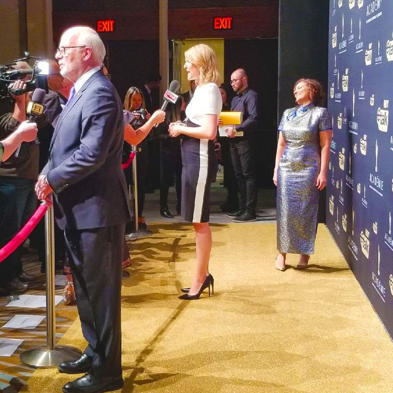 Here's a behind the scenes shot of <a href="/CCfearless/">Christine Cushing</a> working the gold carpet at last night's Canadian Screen Awards Non-Fiction Gala!  Congrats to all of the nominees and winners! #CdnScreenAwards #Foodie <a href="/TheCdnAcademy/">The Canadian Academy</a>
