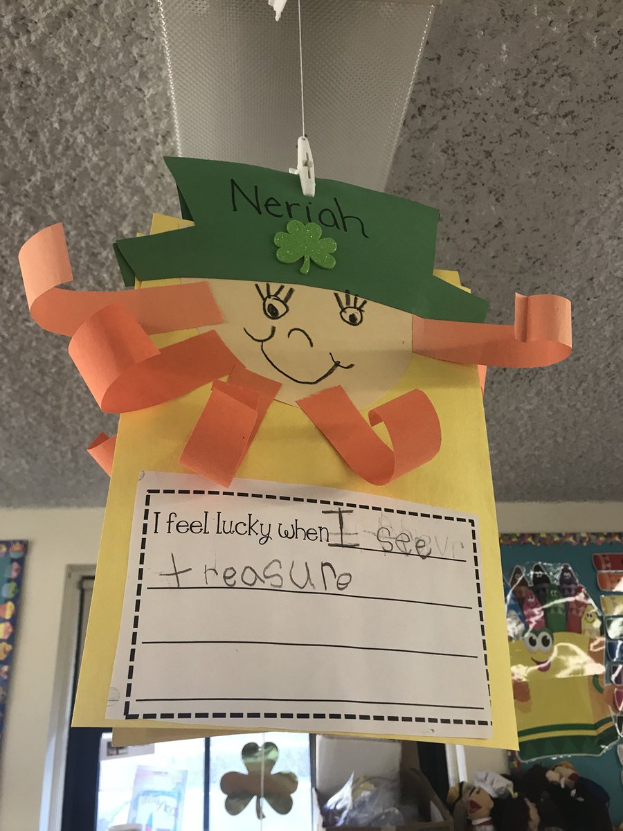 CDluoik's tweet photo. One item checked off my list this week was completing our leprechaun projects! KD is getting excited for St. Patrick’s Day🍀 #Day15 #HumpDay #WO2World https://t.co/BCNKurtkYP