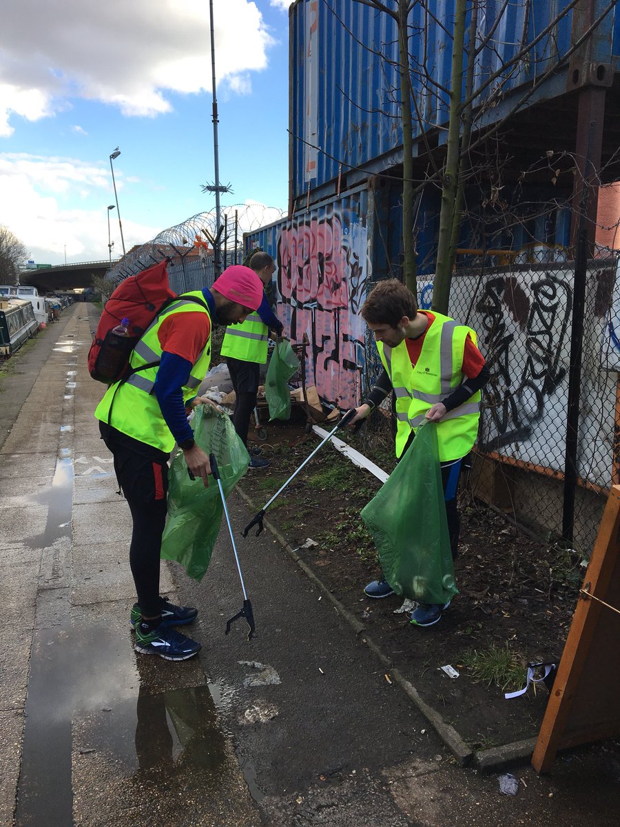 CityWestminster's tweet photo. Want to give #plogging a go? Get fit & help the environment. Join a lunchtime run on Monday 12 March with @GGWestmin #CitySpringClean https://t.co/Y3ffwyBQu7 https://t.co/7NYJ4Cmgbl