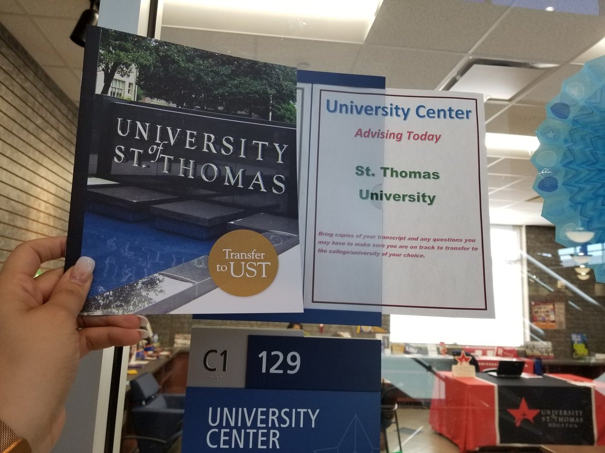 USTSaraJohnson's tweet image. Good morning @SanJacCollege #CentralCampus - come talk with me about @USTadmissions today until 2pm in the @SJCUnivCtr C1-129! #Transfer2UST #TransferScholarships  #TransferAdvising #Smiles4Everyone