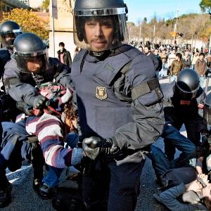 alejandro970811's tweet photo. #Cuba  OMCT condena represión española contra protestas pacíficas https://t.co/3xy6CmmmXc @Elbuscador1995 https://t.co/7ATJLelzce