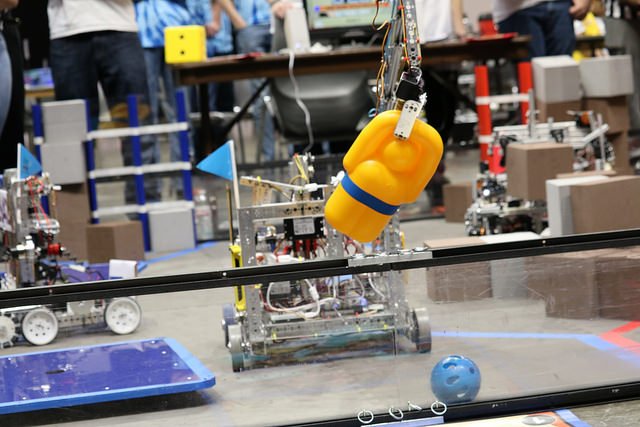 HIP HIP HOORAY for all our teams competing at the WEST SUPER REGIONAL! May your batteries be charged and your sensors strong! Good luck competing!