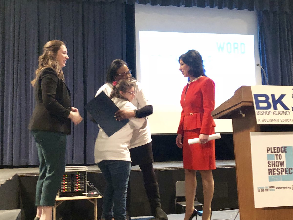 CityRochesterNY's tweet photo. Mayor Lovely Warren joins @GolisanoFdn @SpecialOlympics, @BestBuddiesNY & @CherylDinolfo to @EndTheWord, proclaiming “Spread the Word to End The Word Day” in Rochester & Monroe Co.! Take the pledge at https://t.co/VYaxTAInWS & promote the new r-word: #RESPECT #ROCrespect #roc https://t.co/hVjrqjQ2KX