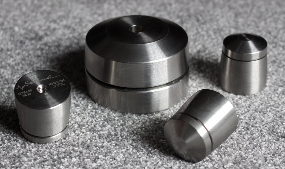 AudioTherapy_UK's tweet image. Stillpoints - amazing how these bad boys just simply open up any system you use them in. Don&apos;t underestimate their ability to increase the transparency and clarity of your system! 

#stillpoints #systemupgrade #hifi #audiophile #musiclover