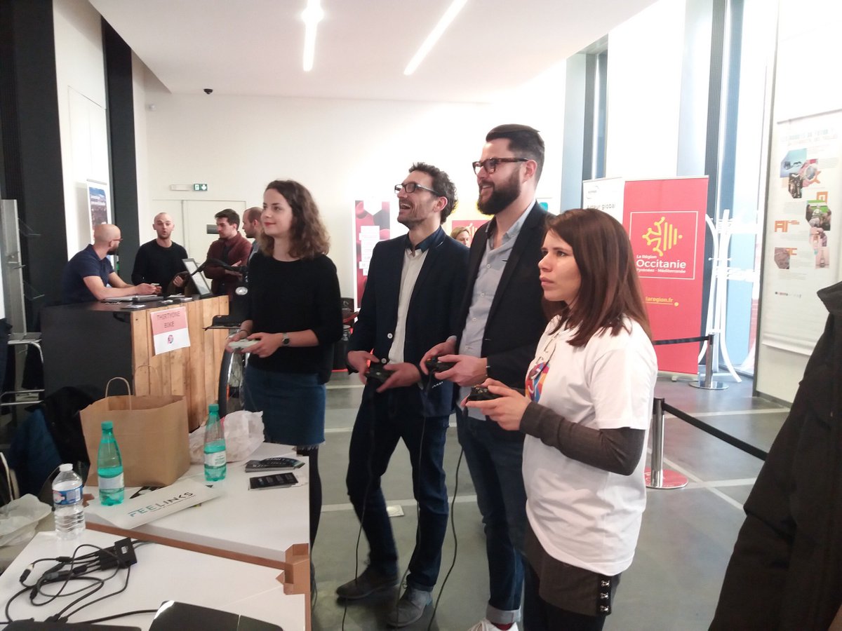 feelinksfr's tweet photo. [MADE IN 31]

Samedi, La Team était présente au festival #madein31 ! Au programme, jeux vidéos et atmosphère décontractée sur le stand : le meilleur moyen de créer le contact avec notre public ! 🎮

#TeamFeelinks #recrutement #evenementiel #experiencecandidat https://t.co/iaR6SkdufG