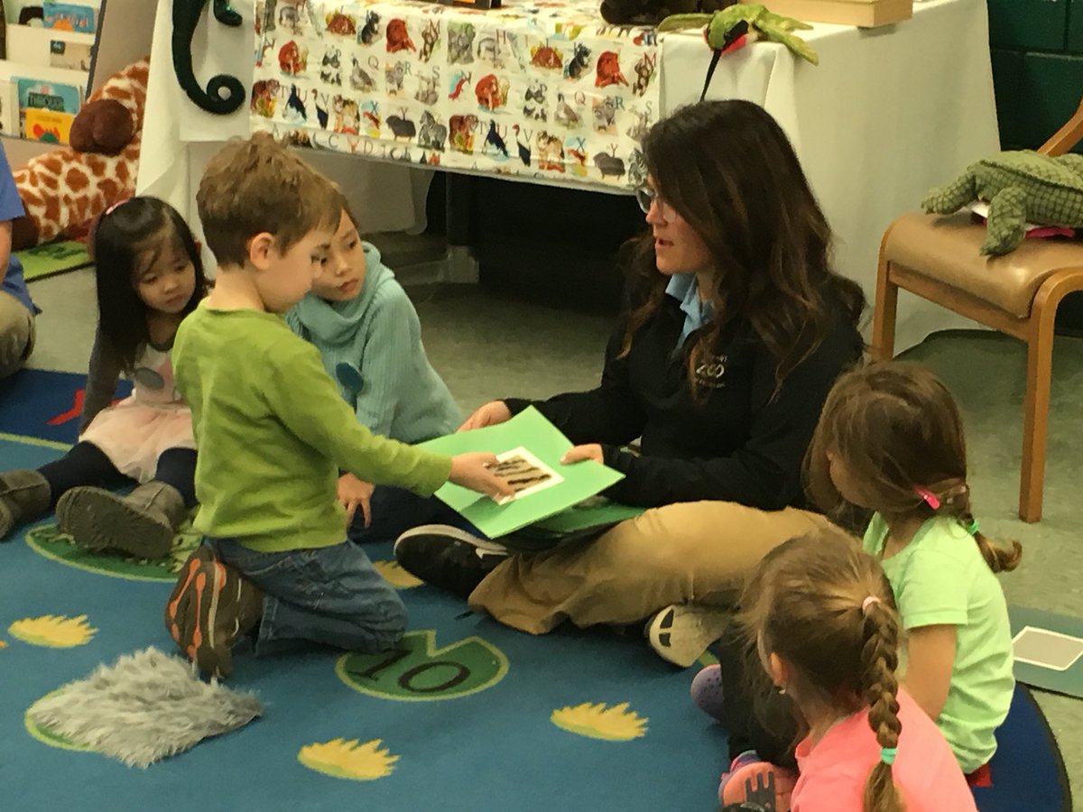 StoiaLu's tweet photo. Nature play @ColumbusZoo #ZooKids meet Ralph the snake. “In the end we will conserve only what we love.” #Family411 https://t.co/V7LkPqkbJh
