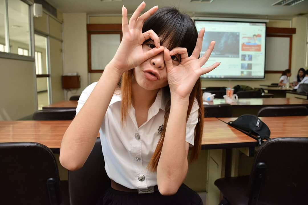 Gig_mp's tweet photo. แอบมองเธออยู่นะจ๊ะ 👻 https://t.co/dOaB1SoTid