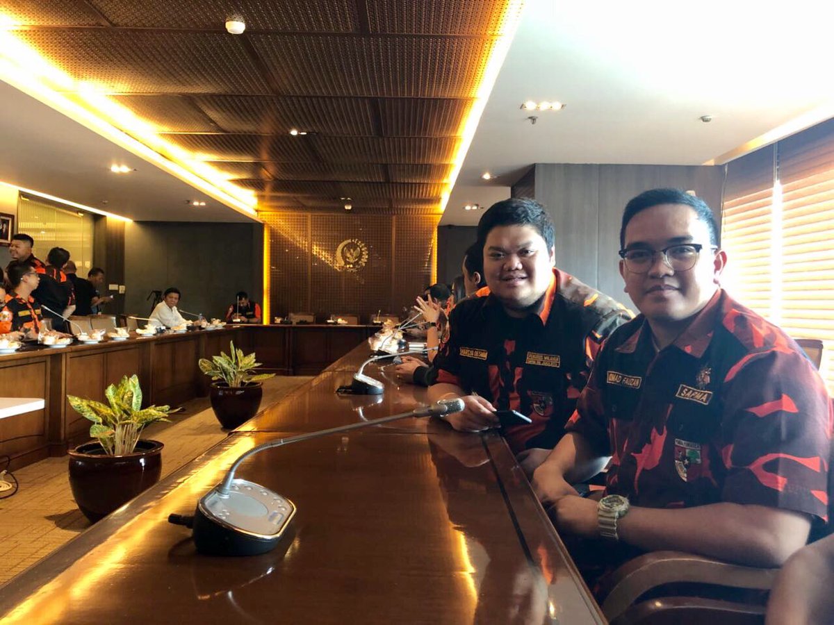 Disambut Hangat di Ruang Rapat Ketua DPR-RI dalam agenda Silaturahmi. 🇮🇩👍🏻