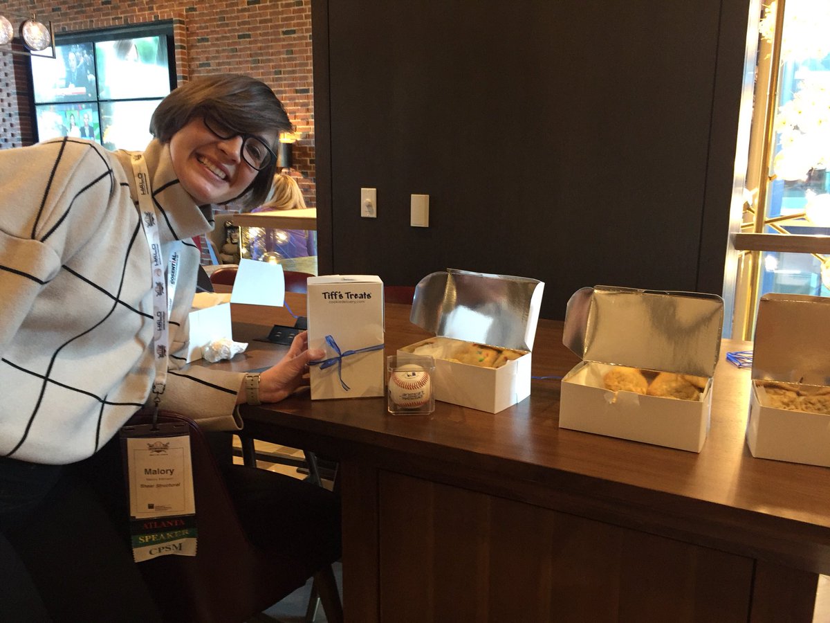 maloryatkinson's tweet photo. Big thanks to @tiffstreats for adding a little extra sweetness to our presentation at #SMPSSunBuilt https://t.co/xkg3aIGHpH