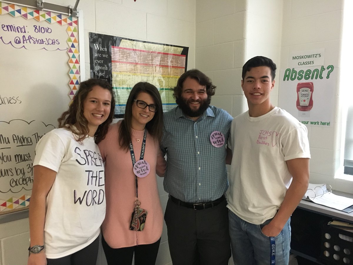 jchsbestbuddies's tweet photo. S/o to @JCHSXCTF for participating in “spread the word to end the word” #chrack #bestbuddies https://t.co/9zWjsgEjlz