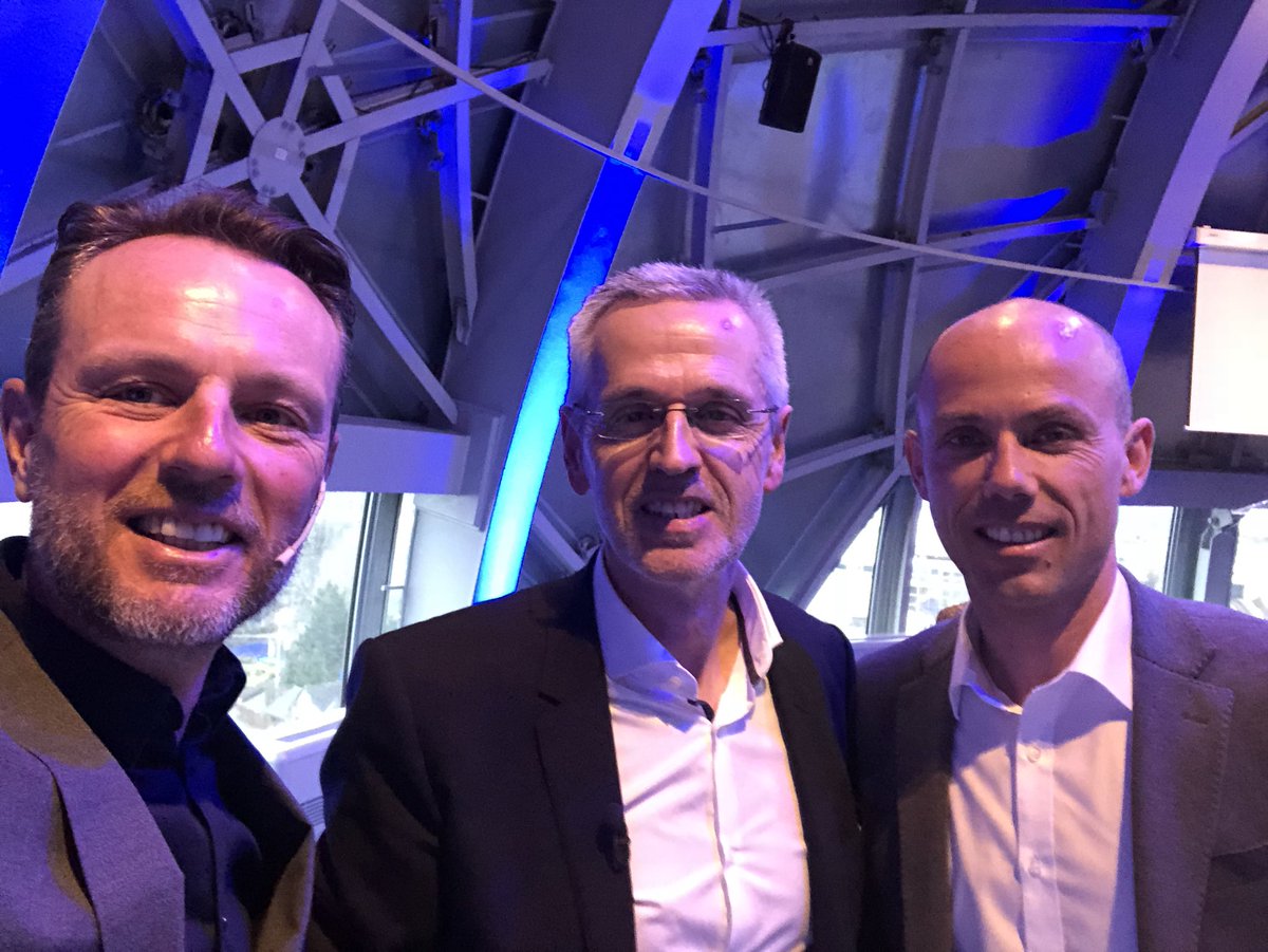 Erik_Wood's tweet photo. Letโs do this! #inspirationevent @sven_nys @coachvdb https://t.co/3zDswLbQFT
