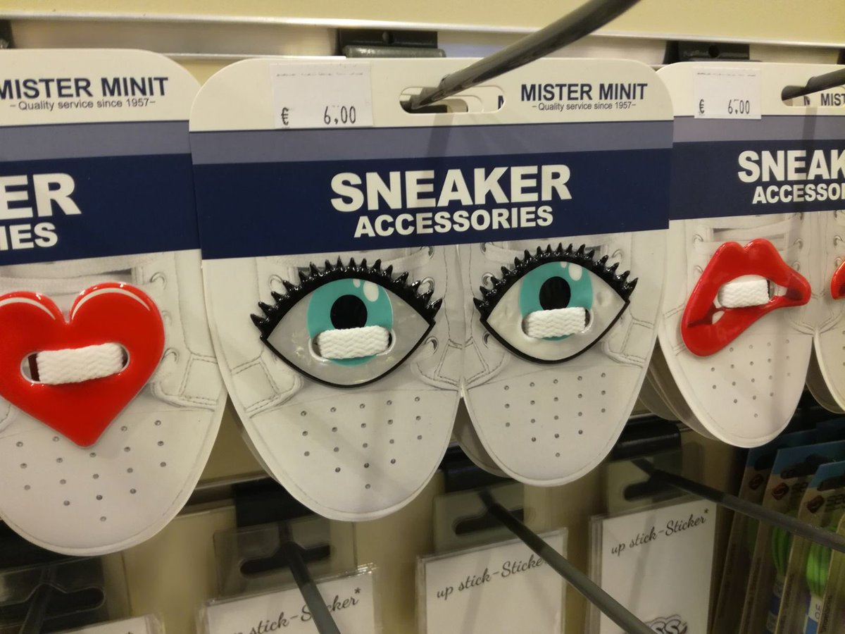 tamingamy's tweet image. Some #eyelash sneaker accessories anyone? Great for those who love to run! #thinkblink #eye #health #eyehealth #dryeye #lifestyle #wellness #roadwarrior #jogging #TFOSrunstheworld
