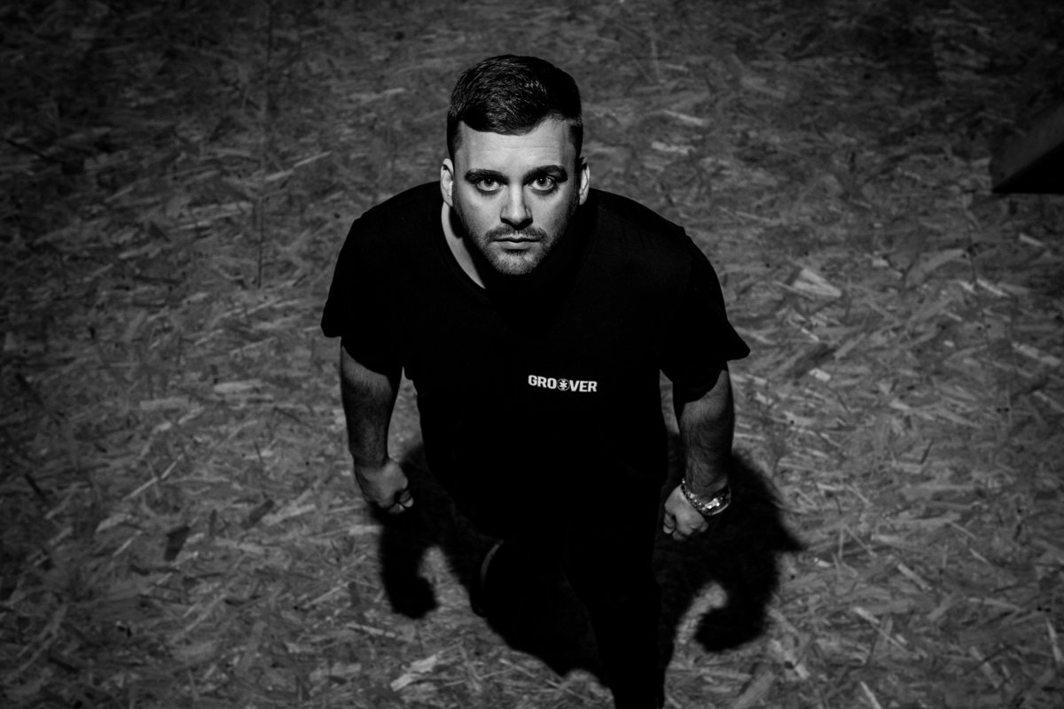 AsideManagement's tweet photo. Our 2nd artist announcement this week, we want to welcome @DJMaxChapman at Aside for Italian bookings.

For requests &amp; inquires: nico@asidemanagement.com https://t.co/HbAqItJ1cZ