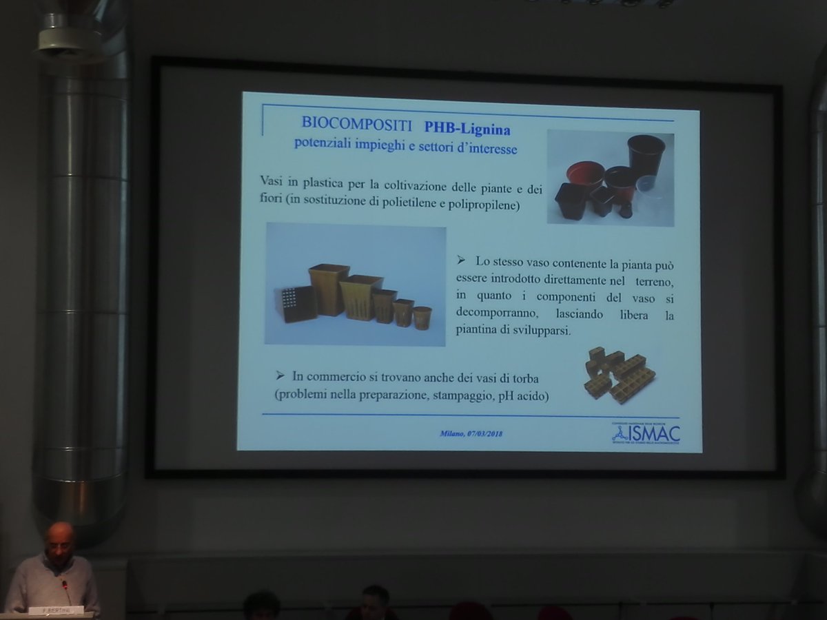 Cluster_LGCA's tweet photo. Fabio Bertini presenta all'evento #BioeconomyDialogues progetto #RiceRes finanziato da @FondCariplo,partners @LaStatale @unipv #ISMAC #ISTM @StampaCnr, #biofiller da lolla di riso per compositi polimerici https://t.co/ptBtsbaJvN