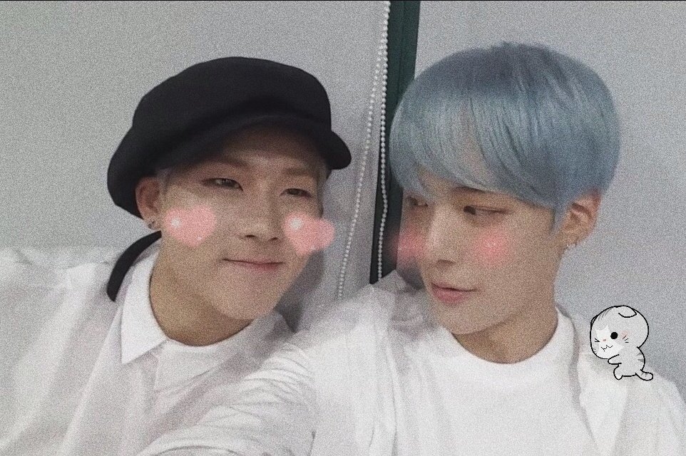 softlxe's tweet photo. ✩ ༘*ೄ         #MONSTAX
#MINHYUK       #JOOHEON 
      #softbot #soft #kpop #kpoedits 
#이민혁 #이주헌 https://t.co/lUxKkrGjxu