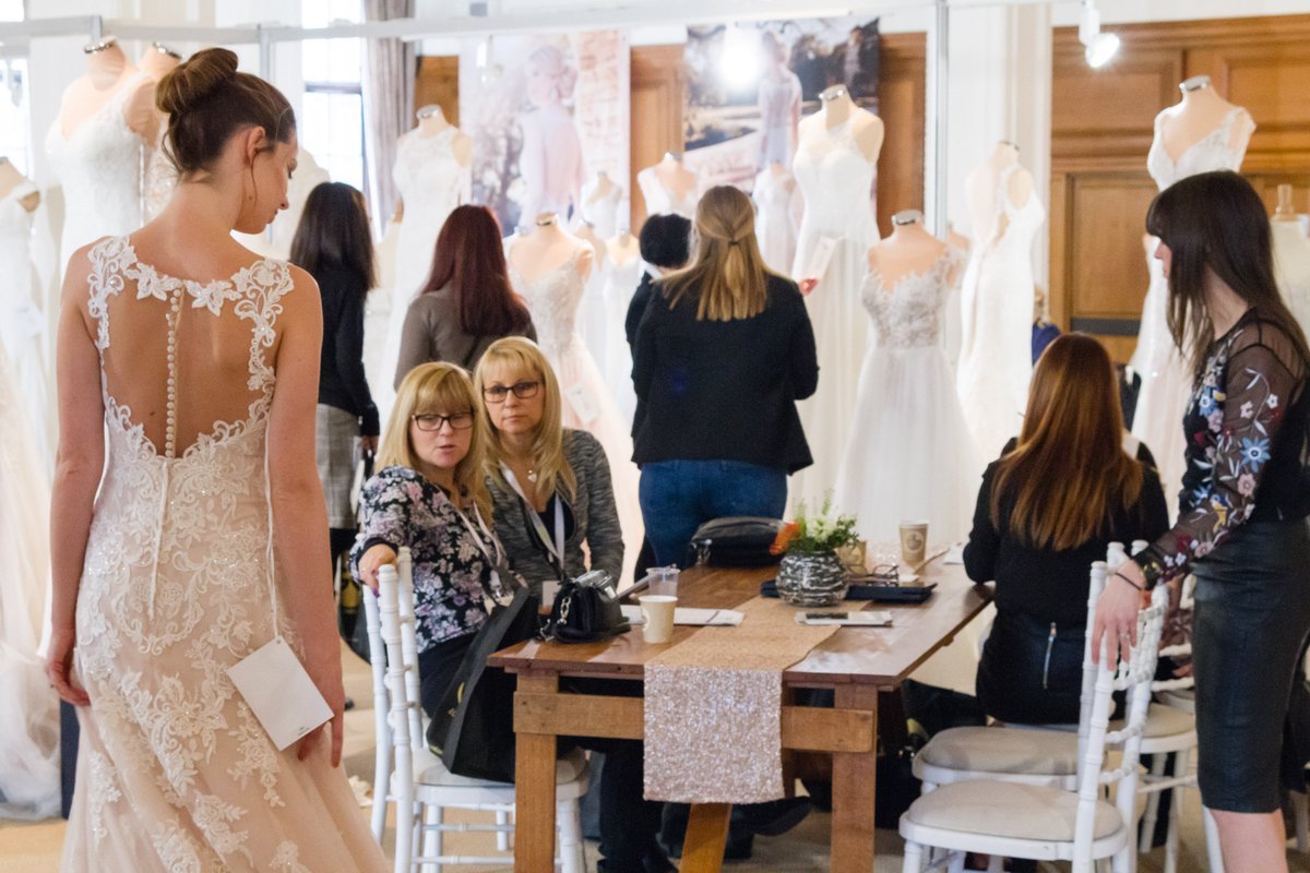 WeddingMission's tweet photo. Access of over 250+bridal collections, spot the latest trends, networking and training programms at @London_BW and @whitegallery @WhiteGallery with us @FabUKmagazine 
Make sure you register so not to miss out! https://t.co/MGytA9PjoX