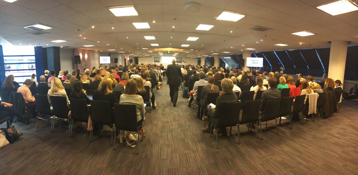 fivetothrive's tweet image. #sleep is a MOT for your brain and body every night. Great talk from @drmikeparquhar to a packed house at health and well-being at work conference.