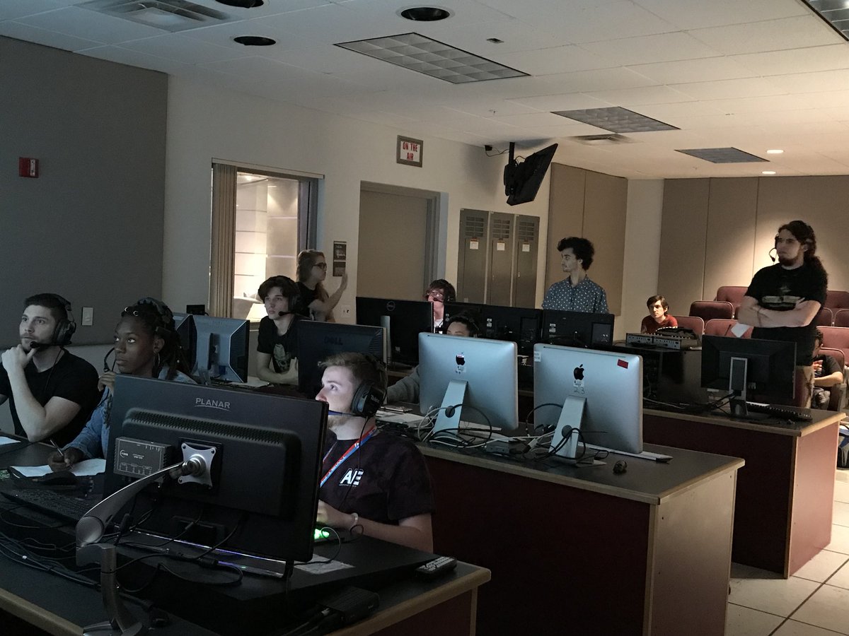 ucfbtc's tweet photo. We���re live! Tune in for movie news and Oscar reactions! #UCF #beyondthecredits #film #moviebuffs #movienews https://t.co/r9oxmNvdz4