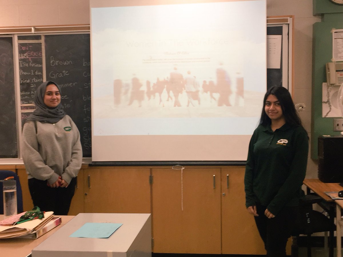 CPSSZonta's tweet photo. Thank you to Maham and Ellia for enlightening us with their workshop discussing women in the workforce!! Join us every Wednesday for more workshops like these! @CentralPeel1 https://t.co/Nf4GipUw62
